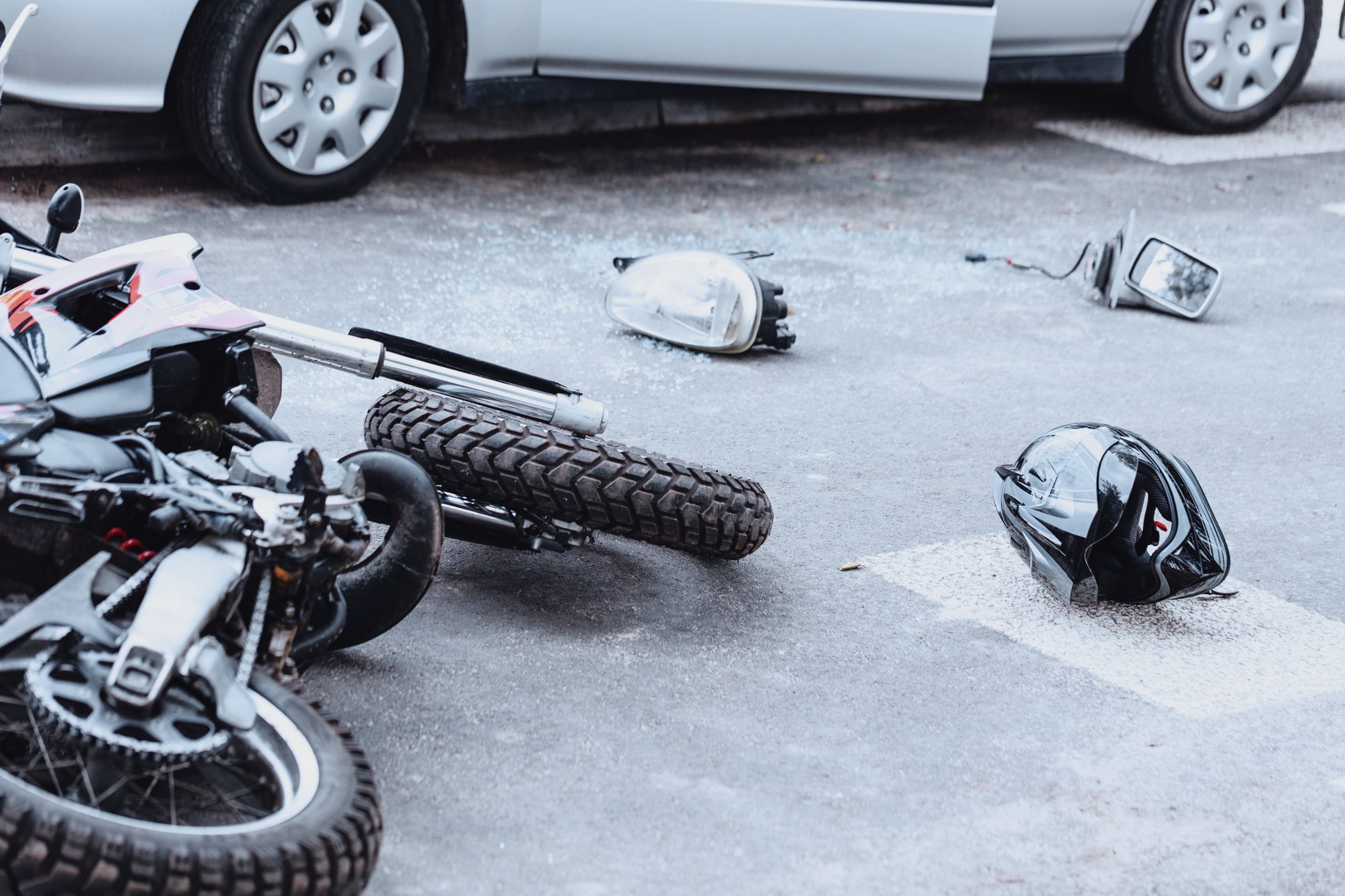 Read more about the article Dealing With Insurance Claims After A Motorcycle Accident